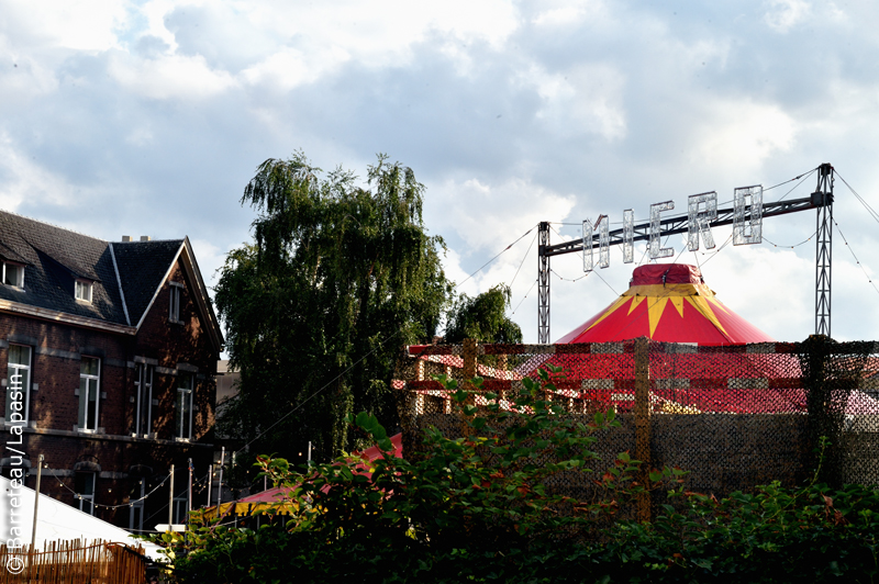 L'atmosphère au Micro Festival le 2 août 2019 à Liège/Luik  en Belgique.