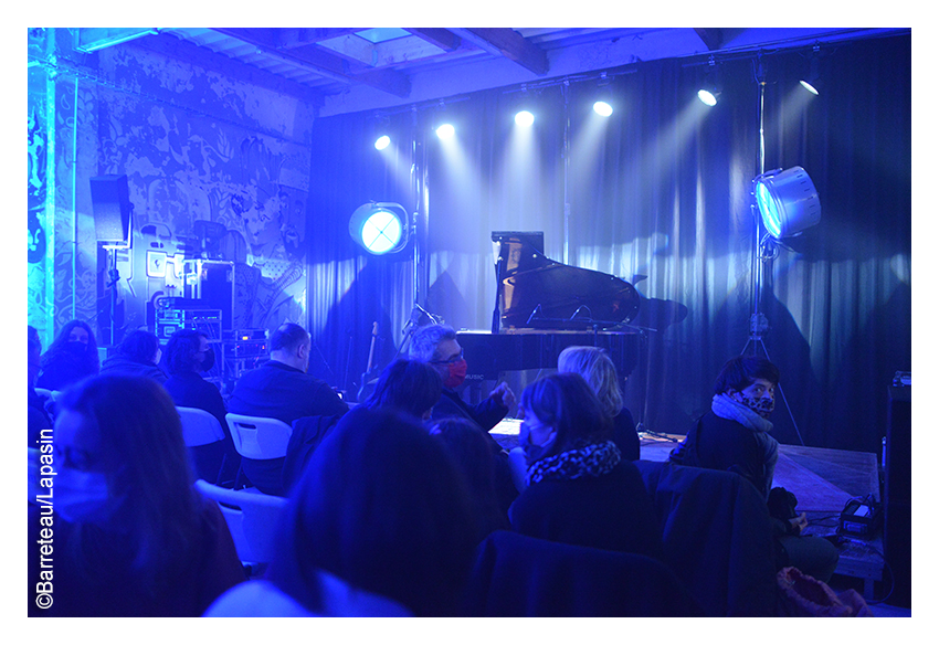 Les photos de l'atmosphère du 22.01.2022 dans le cadre du We Loft Music aux Ateliers Jourets à Roubaix en France.