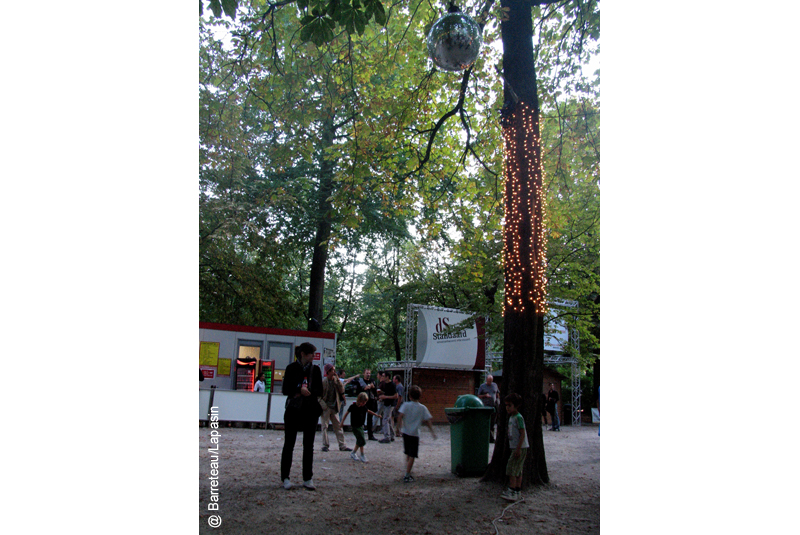 Kiosque à musique du Parc Royal /Warandepark/ à Bruxelles en Belgique.