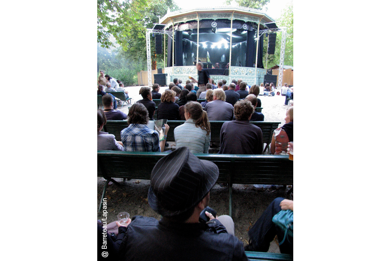 Kiosque à musique du Parc Royal /Warandepark/ à Bruxelles en Belgique.