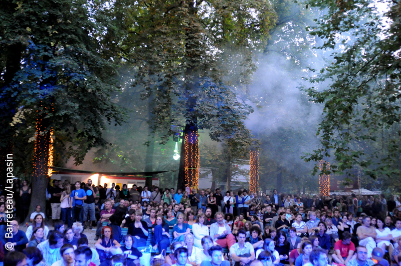 Kiosque à musique du Parc Royal /Warandepark/ à Bruxelles en Belgique.